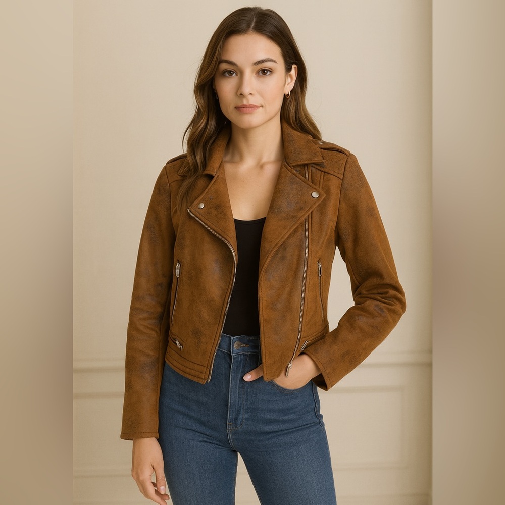 Zara Black and Brown Jacket
A009